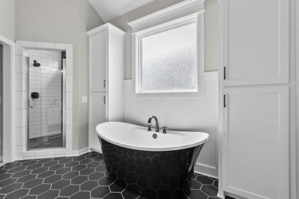Roosevelt reverse floor plan master bathroom free-standing bathtub