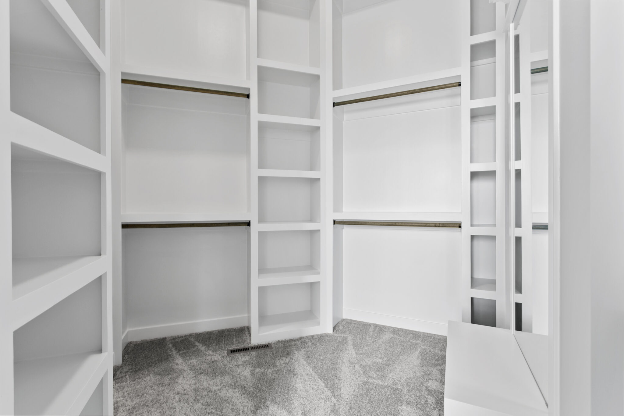 Roosevelt reverse floor plan master bedroom walk-in closet