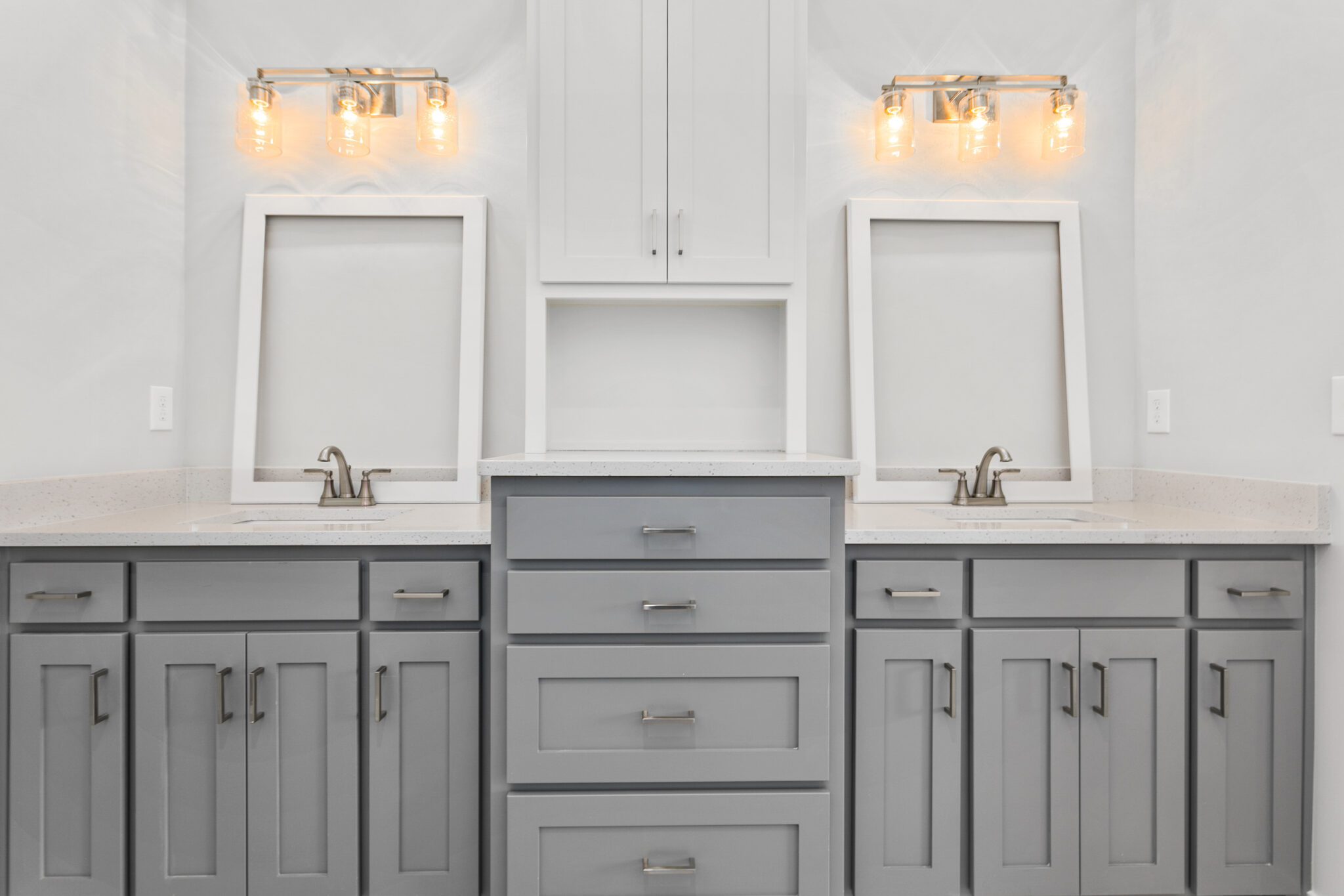 Taft reverse floor plan master bathroom double vanity